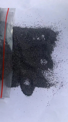 Ukuran Partikel 1-5mm sintetis grafitisasi coklat minyak bumi kalsinasi untuk lapisan bantalan rem