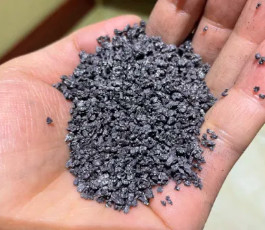 Kandungan Karbon Tinggi 1-5mm Grafit Petroleum Coke GPC Untuk Foundry